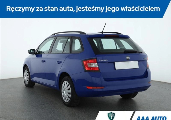 Skoda Fabia cena 37000 przebieg: 98937, rok produkcji 2018 z Dobrzyca małe 154